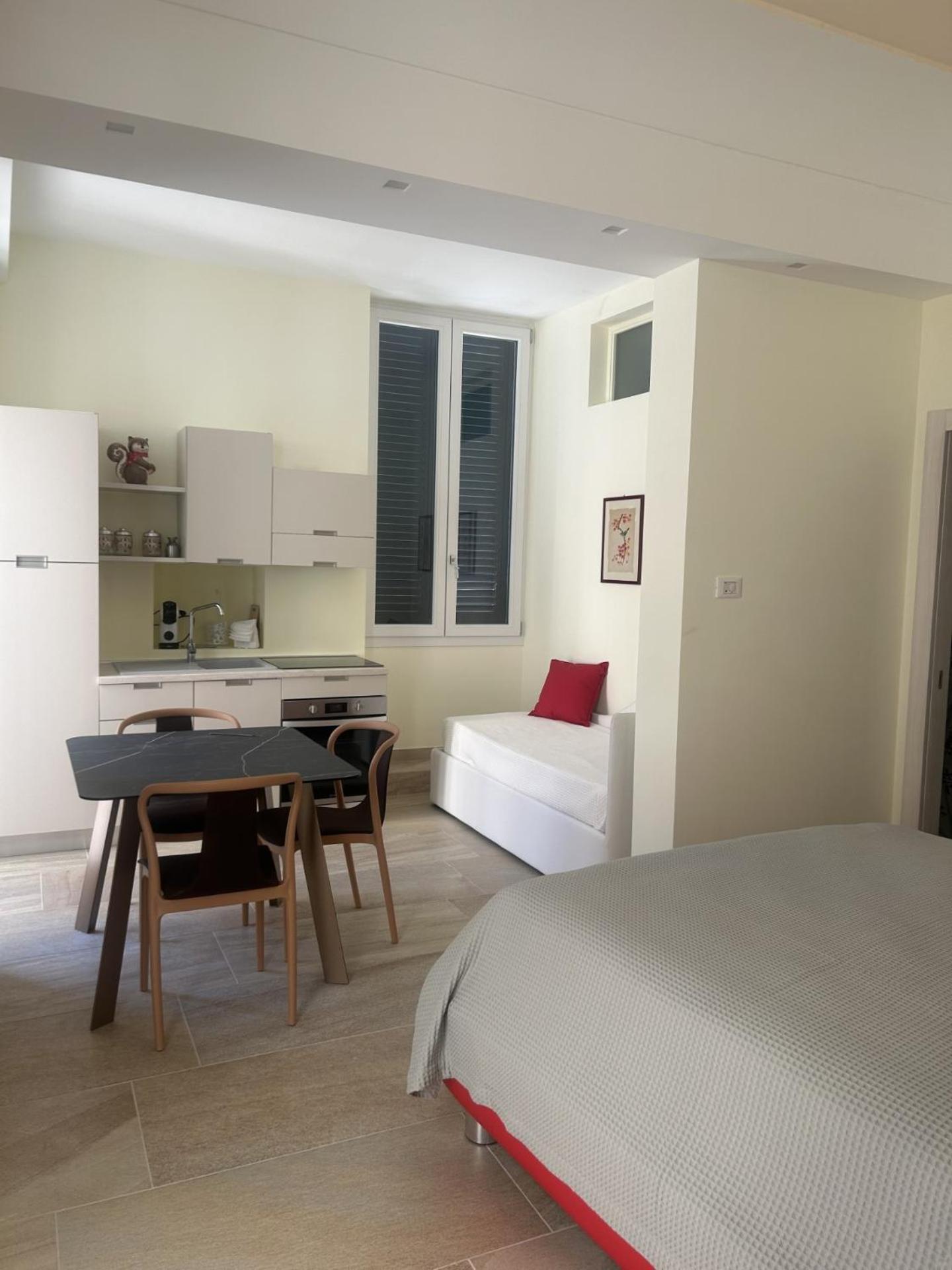 Palazzo Lanzilao'S Rooms Lecce Exterior photo